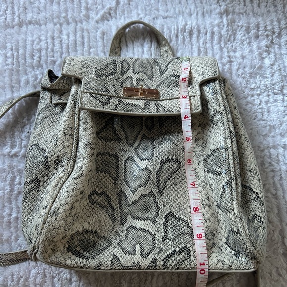 Mini backpack - Picture 6 of 10